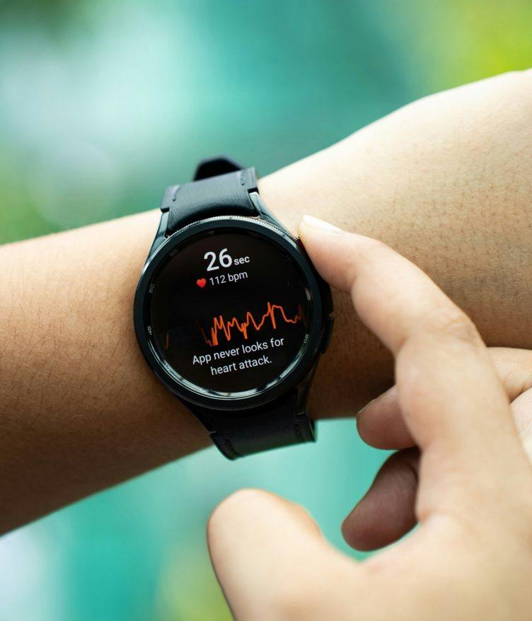 Samsung health AI models analyse wearable biosignal data